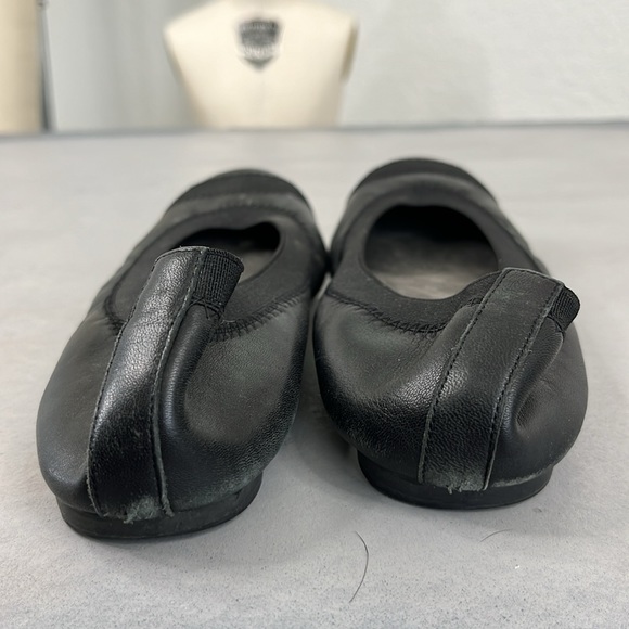 Stuart Weitzman Elastic Ballet Flats - Picture 5 of 9